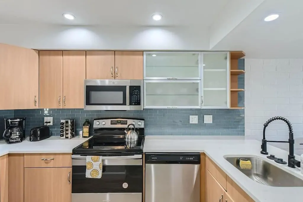2Bd_Close To Phx Airport_Wi-Fi_Tvpool+Openkitchen Scottsdale 0*,  United States